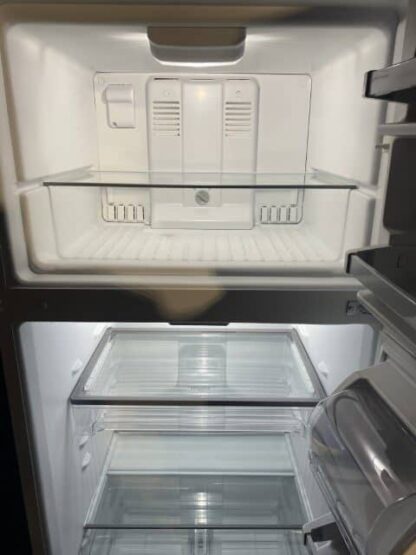 Maytag Top Freezer Refrigerator in White