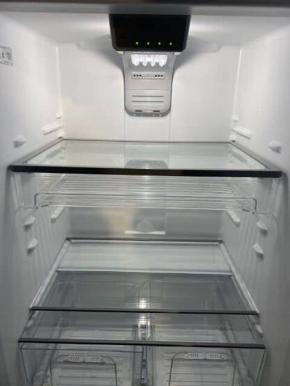 Maytag Top Freezer Refrigerator in White