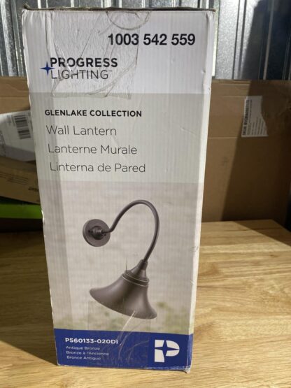 Progress Lighting Glenlake Wall Lantern