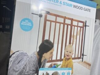 Summer Infant 33 inch Banister and Stair Gate