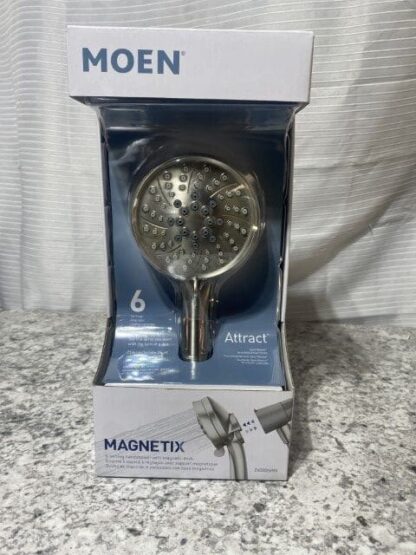 Moen Attract Magnetix 6 spray showerhead