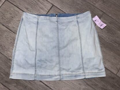 Women's Wild Fable Light Blue Skirt Size 18