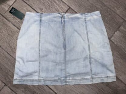 Women's Wild Fable Light Blue Skirt Size 18