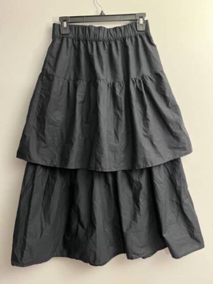 Women's Who What Wear black skirt Size XS