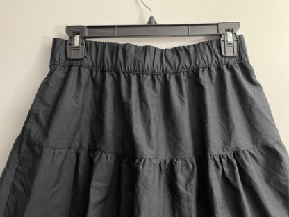 Women's Who What Wear black skirt Size XS