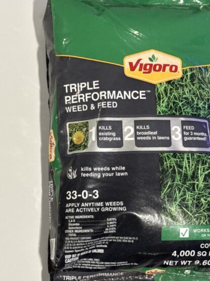 Vigoro Triple Performance weed and feed covers 4,000 sqft - Image 2