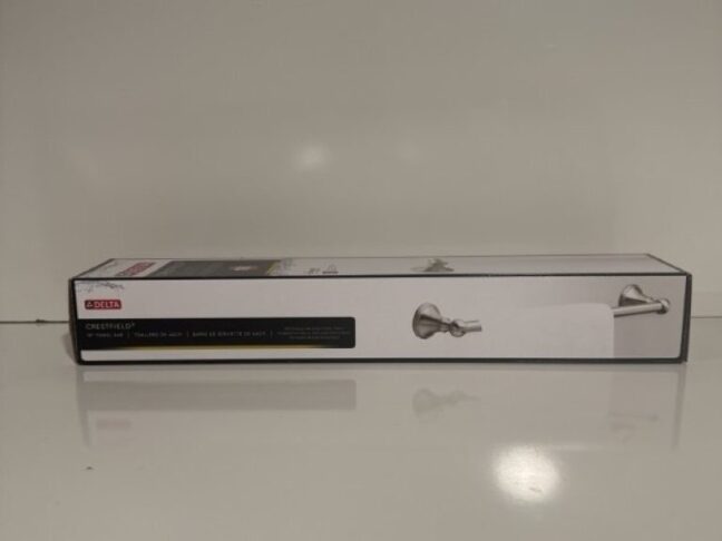 Delta Crestfield Towel Bar 18' - Image 3
