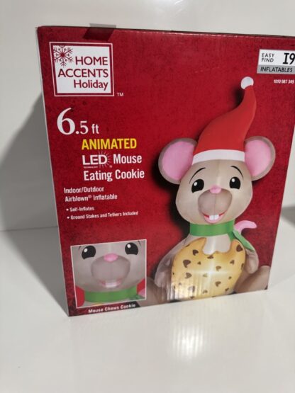 Mouse Eating Cookie 6.5'ft Christmas inflatable - Image 3