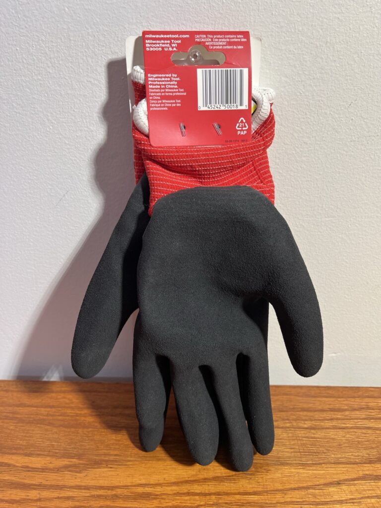 Milwaukee X-Large Level 1 Cut Resistant Insulated Winter Work Gloves with Latex Coating​ - Image 2