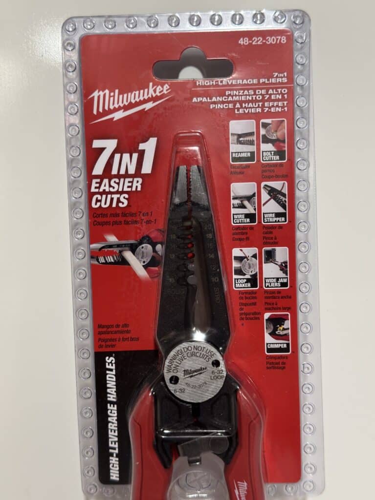 Milwaukee 7 in 1 High Leverage Pliers - Image 2