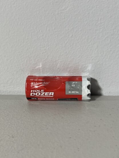 Milwaukee 7/8" Bi-Metal Hole Saw - Image 2
